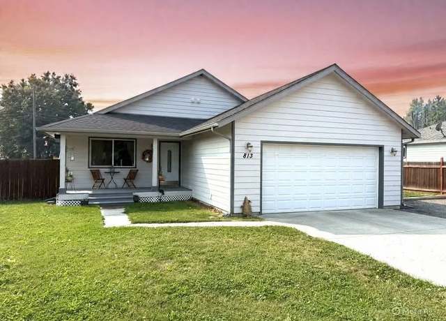 Property at 813 Tamarack Ln, Chewelah, WA 99109, 3 beds, 2 baths