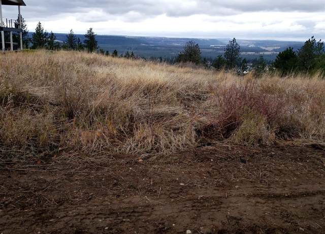Property at 8903 N Rustle Rd, Spokane, WA 99208