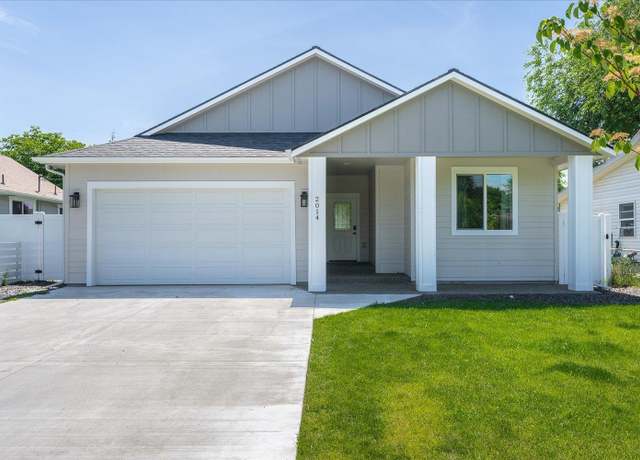 Property at 5181 N Crestline St, Spokane, WA 99207, 3 beds, 2 baths
