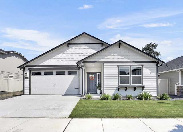 Property at 18381 E 17th Ave, Greenacres, WA 99016, 4 beds, 2 baths