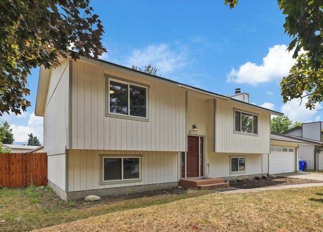 Property at 1707 S Early Dawn Dr, Spokane Valley, WA 99037, 4 beds, 2 baths