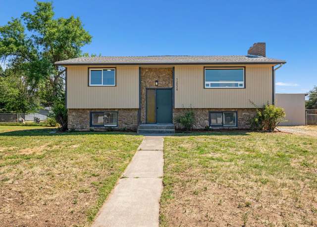 Property at 12024 E Buckeye Ave, Spokane Valley, WA 99206, 4 beds, 2 baths