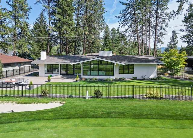 Property at 5208 S Perry St, Spokane, WA 99223, 4 beds, 3 baths