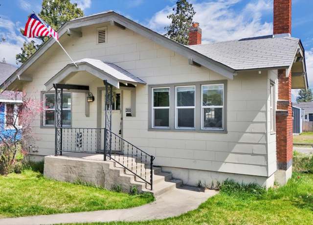 Property at 4008 N Howard St, Spokane, WA 99205, 3 beds, 1 bath