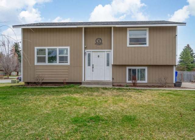 Property at 2411 S Union Rd, Spokane Valley, WA 99206, 4 beds, 2 baths
