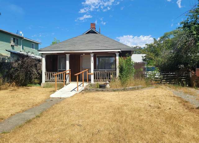 Property at 2621 E Hoffman Ave, Spokane, WA 99207, 2 beds, 1 bath