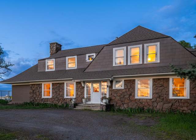 Property at 1625 S Hayford Rd, Spokane, WA 99224, 4 beds, 3 baths