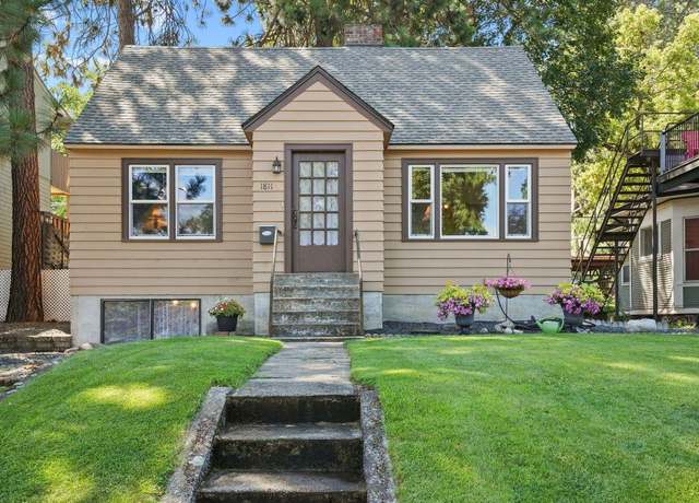 Property at 1811 W 8th Ave, Spokane, WA 99204, 4 beds, 1 bath