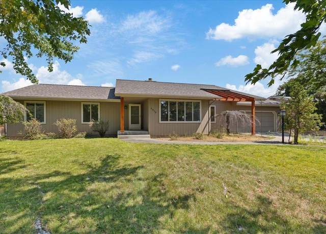 Property at 5615 S Lee Way Ct, Spokane, WA 99223, 3 beds, 2 baths