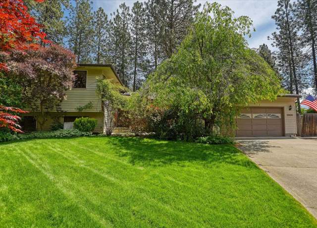 Property at 8606 N Terry Ct, Spokane, WA 99208, 4 beds, 3 baths