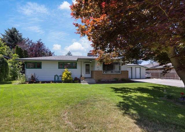 Property at 1812 S Pines Rd, Spokane Valley, WA 99206, 4 beds, 2 baths