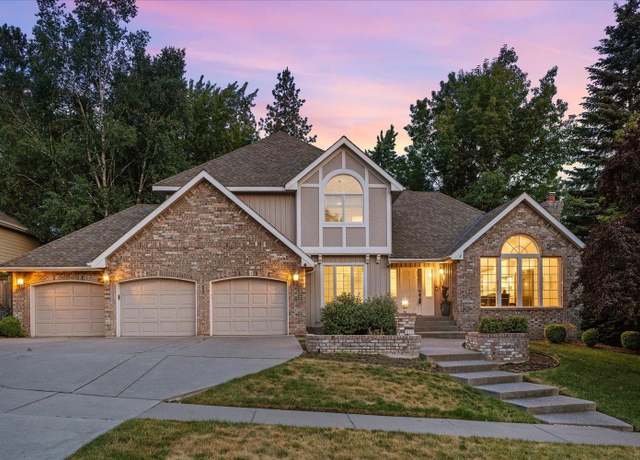 Property at 910 E Donegal Ave, Spokane, WA 99223, 5 beds, 4 baths
