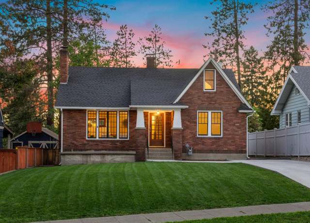 Property at 3611 N Audubon St, Spokane, WA 99205, 4 beds, 2 baths