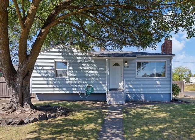 Property at 5027 N Cannon St, Spokane, WA 99205, 3 beds, 2 baths