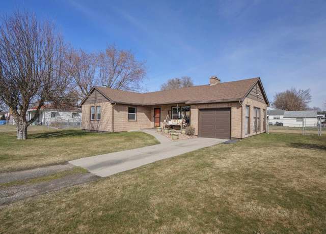 Property at 16427 E Riverside Ave, Spokane Valley, WA 99037, 3 beds, 2 baths