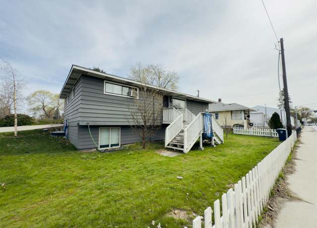 Property at 5724 N Nevada St, Spokane, WA 99208, 6 beds, 2 baths