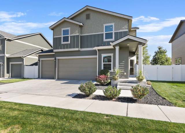 Property at 1006 N Viewmont Rd, Spokane Valley, WA 99016, 4 beds, 3 baths