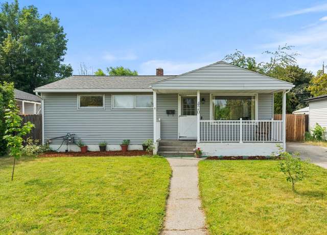 Property at 420 E Columbia Ave, Spokane, WA 99208, 3 beds, 1 bath