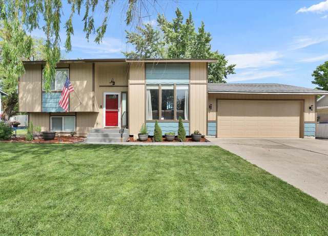 Property at 1508 N Arc St, Spokane Valley, WA 99016, 4 beds, 2 baths