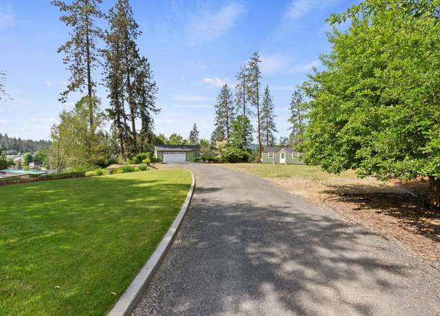 Property at 622 E Caroline Ct, Spokane, WA 99218, 3 beds, 3 baths