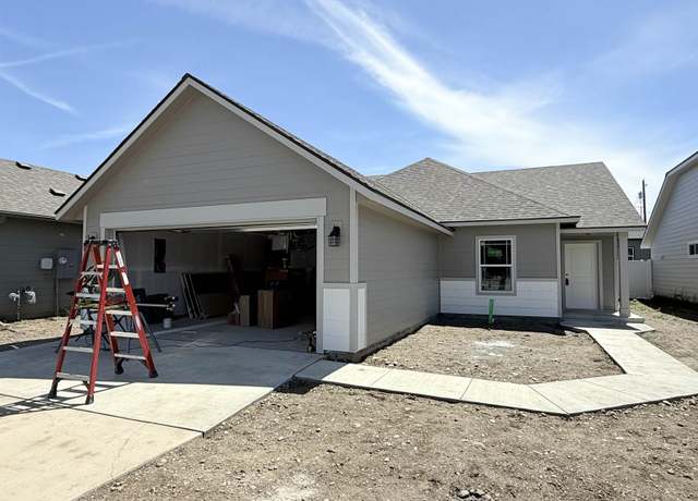 Property at 9520 E Michielli Ln, Spokane Valley, WA 99206, 3 beds, 2 baths