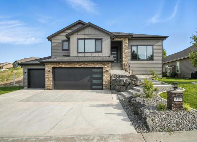 Property at 11208 East Rimrock Ln, Spokane Valley, WA 99206, 3 beds, 3 baths