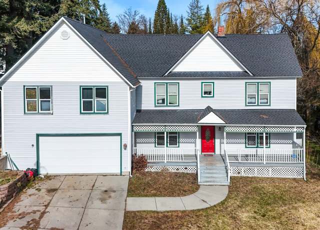 Property at 827 Oakland St, Cheney, WA 99004, 6 beds, 2 baths
