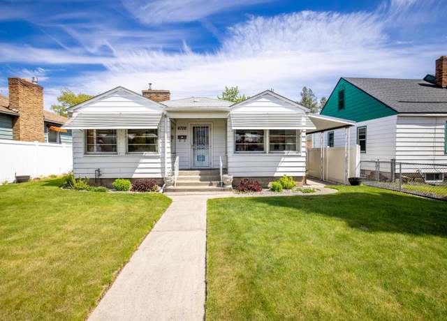 Property at 4708 N Walnut St, Spokane, WA 99205, 3 beds, 2 baths