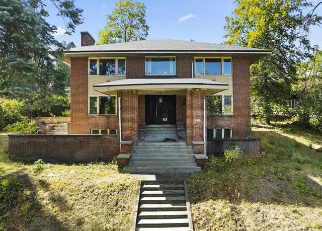 Property at 540 E Rockwood Blvd, Spokane, WA 99202, 5 beds, 4 baths