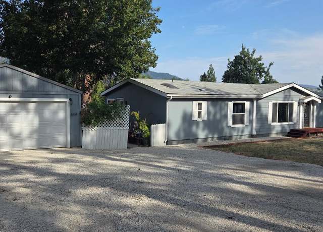 Property at 604 N West St, Chewelah, WA 99109, 3 beds, 2 baths
