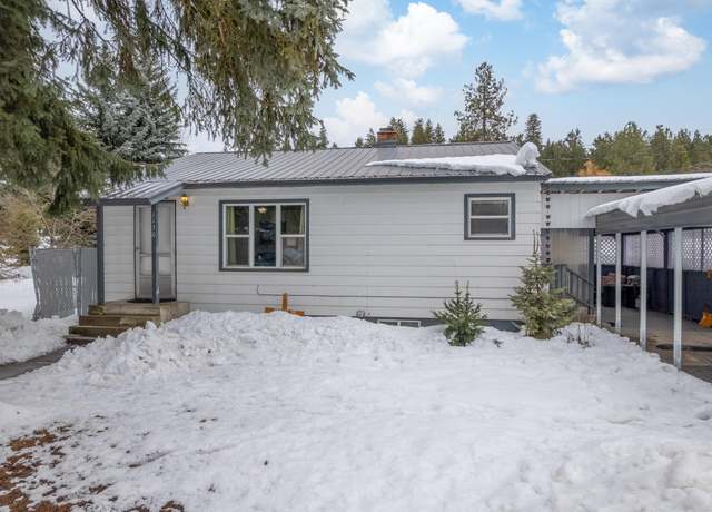 Property at 1130 W Spruce St, Newport, WA 99156, 3 beds, 1 bath