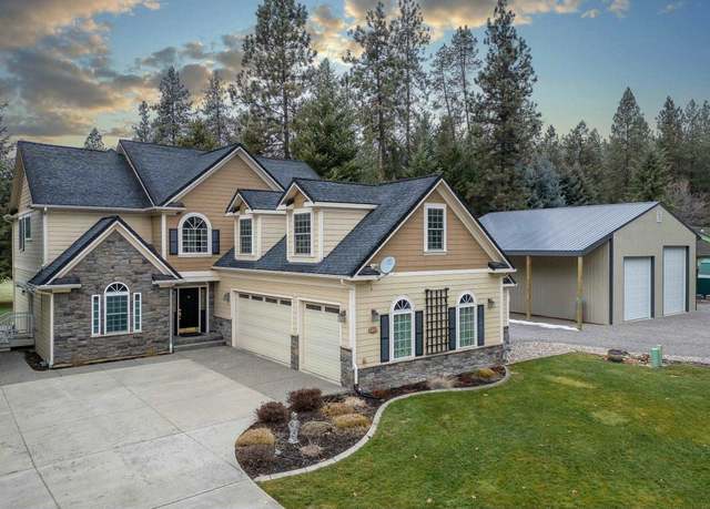 Property at 116 W Trappers Loop, Chewelah, WA 99109, 3 beds, 3 baths