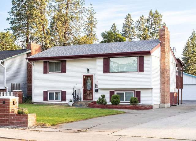 Property at 3708 W Wellesley Ave, Spokane, WA 99205, 4 beds, 2 baths