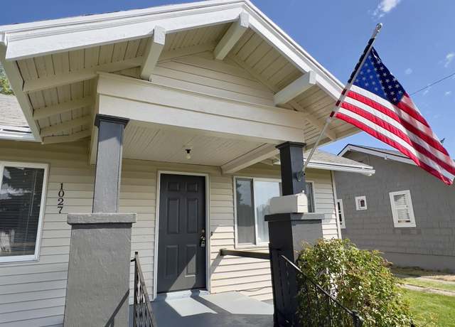 Property at 1027 E Courtland Ave, Spokane, WA 99207, 2 beds, 1 bath