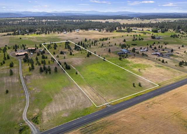 Property at 13952 N Dover Rd, Nine Mile Falls, WA 99026, 1 bed, 1 bath