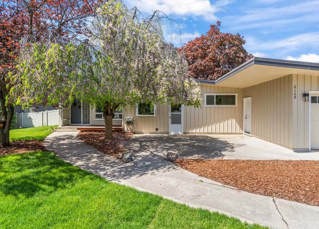 Property at 2108 S Balfour Blvd, Spokane Valley, WA 99206, 3 beds, 2 baths