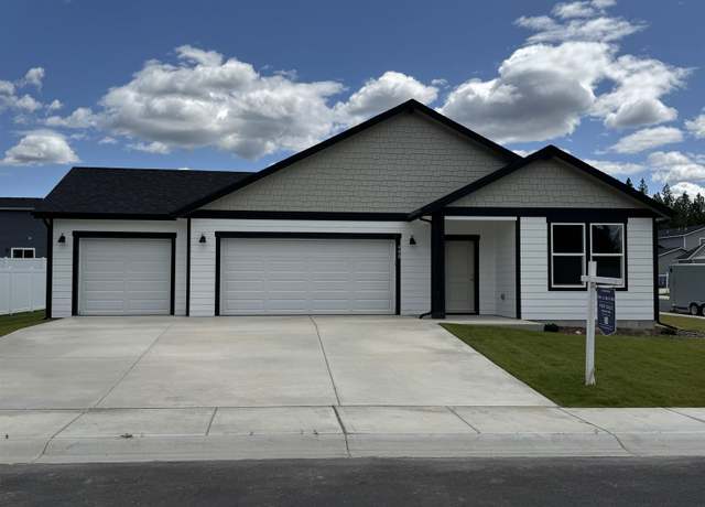 Property at 400 N Arcadia St, Deer Park, WA 99006, 3 beds, 1.75 baths