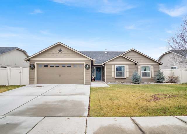 Property at 19002 E Grace Ave, Spokane Valley, WA 99027, 4 beds, 2 baths