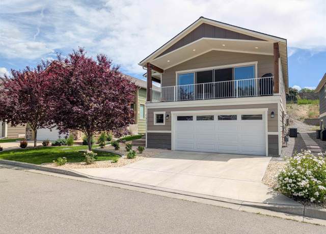 Property at 11614 E Rivercrest Dr, Spokane Valley, WA 99206, 3 beds, 3 baths