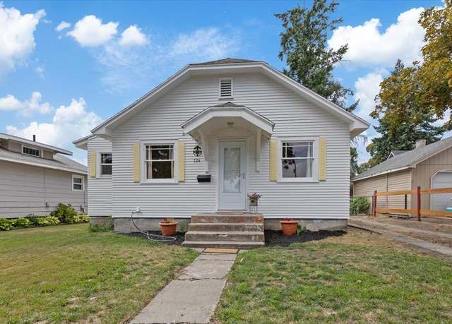 Property at 724 E Broad Ave, Spokane, WA 99207, 2 beds, 1 bath