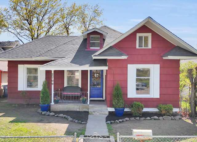 Property at 2709 W Sinto Ave, Spokane, WA 99201, 2 beds, 2 baths