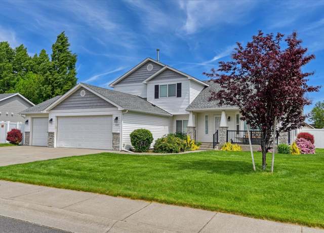 Property at 822 N Kelsea St, Medical Lake, WA 99022, 4 beds, 3 baths