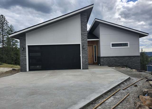 Property at 4209 W Bush Dr, Spokane, WA 99208, 5 beds, 3 baths
