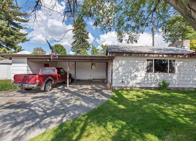 Property at 2920 N Regal St, Spokane, WA 99207, 2 beds, 1 bath