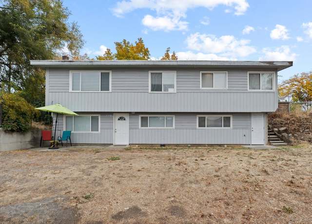 Property at 302 N Argonne Rd, Spokane Valley, WA 99212, 3 beds, 2 baths