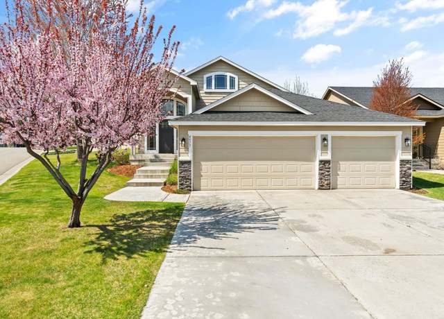 Property at 4517 E 34th Ln, Spokane, WA 99223, 4 beds, 3 baths