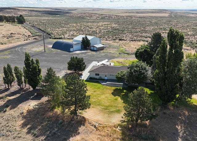 Property at 14114 Airway Dr, Odessa, WA 99159, 4 beds, 3 baths