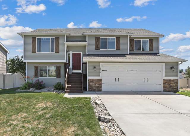 Property at 8016 E Sommerset Ct, Spokane, WA 99217, 4 beds, 3 baths