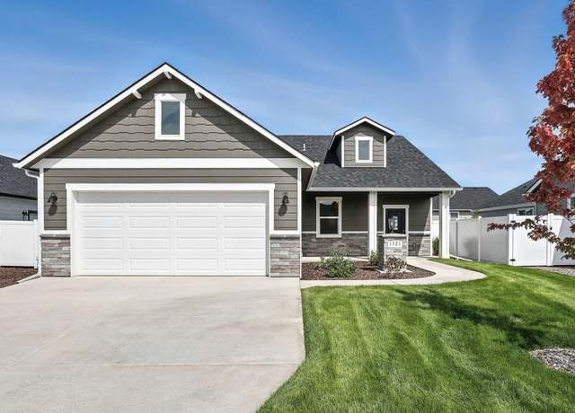 Property at 1321 E 12th St, Deer Park, WA 99006, 3 beds, 2 baths