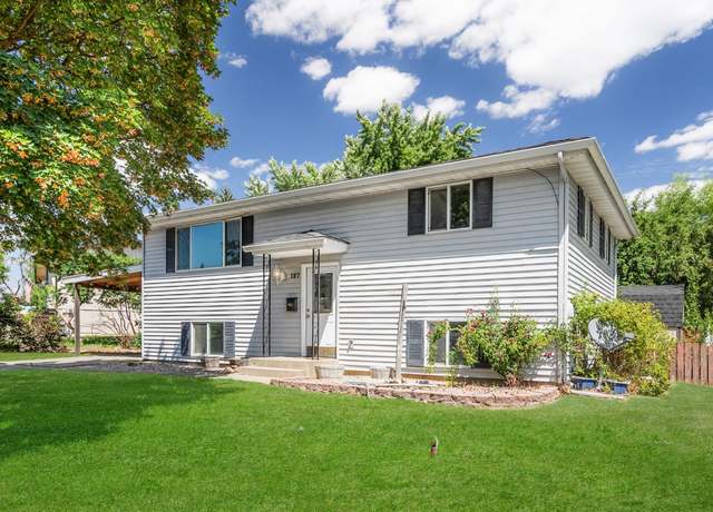 Property at 127 Pineview Ct, Cheney, WA 99004, 5 beds, 2 baths